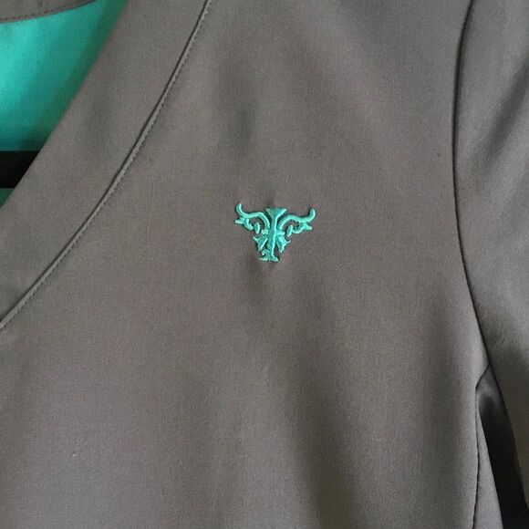 Scrub top size small ‘Med couture’ quick dry stretchy top grey teal boot cut - Picture 4 of 6